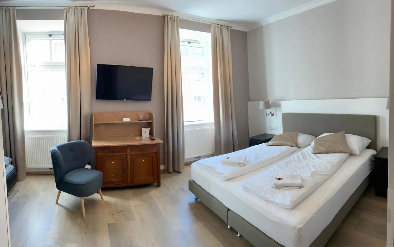 Urban Stay Salzburg City Otel