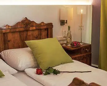 *** Otel Urban Stay Salzburg City Avusturya