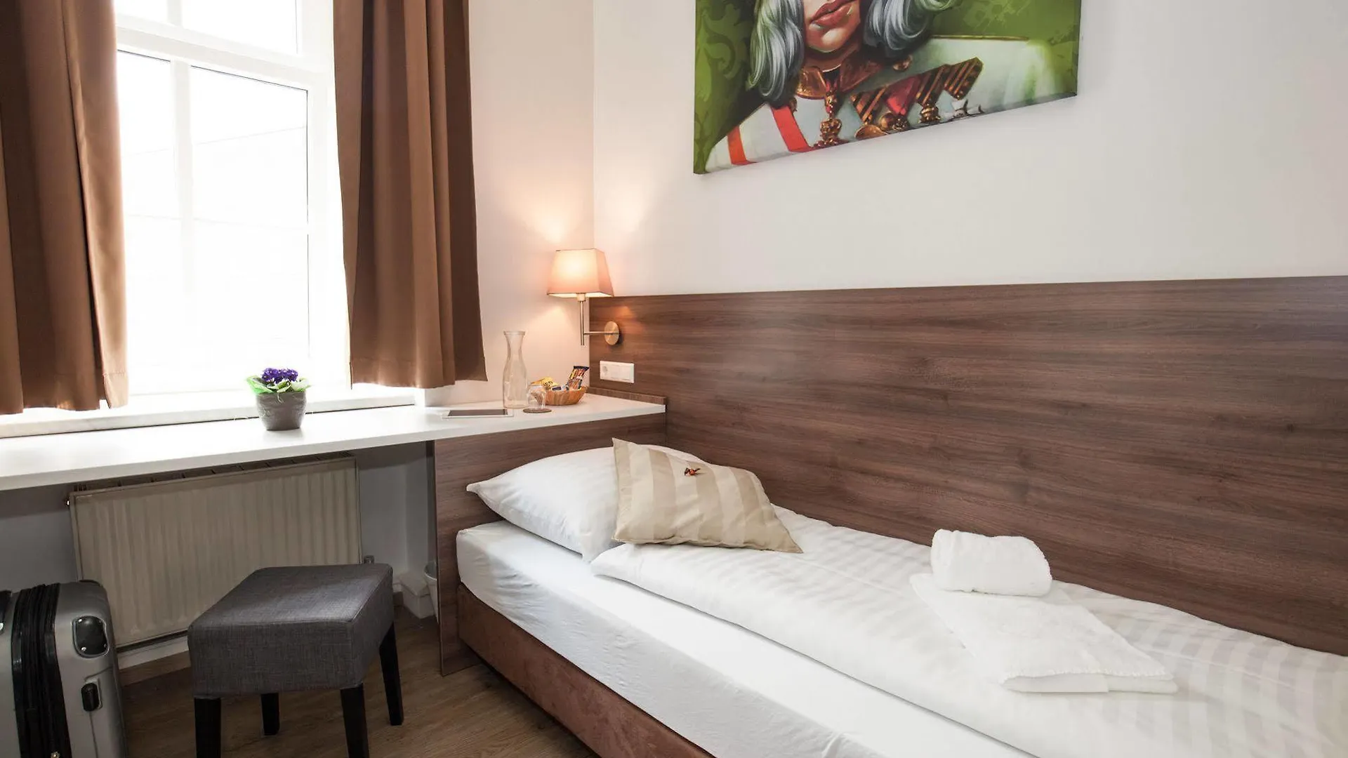 Otel Urban Stay Salzburg City